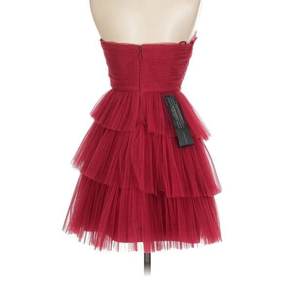 BCBGMAXAZRIA Size 6 Flattering Strapless Eve Tiered Tulle Mini Dress, Red - Picture 5 of 7